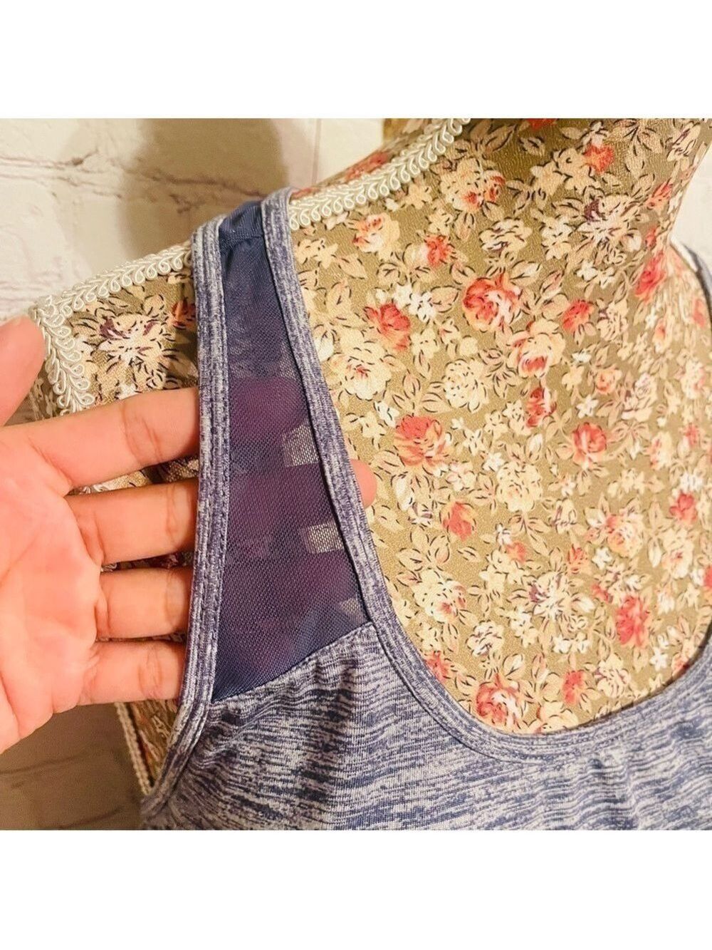 Layer 8 Women's Active Performance Tank 5️⃣✖️3️⃣0️⃣ - Picture 2 of 7